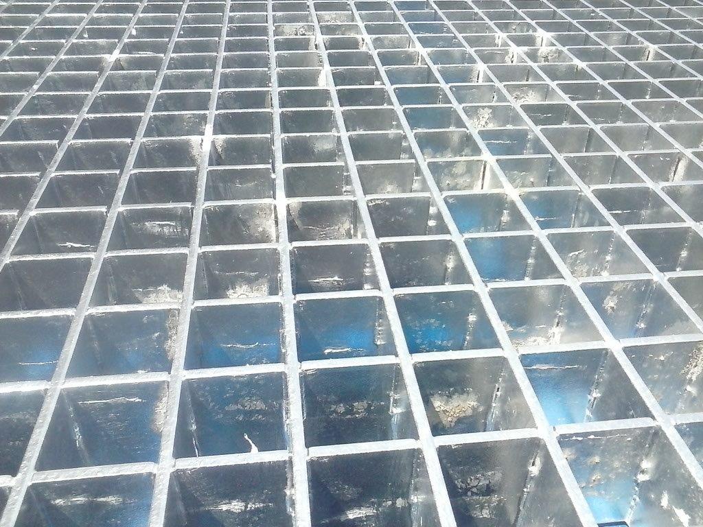 Rampa niveladora para camiões - Image 7