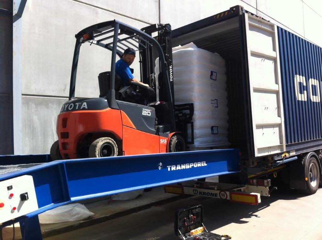 Rampa niveladora para camiões - Image 2